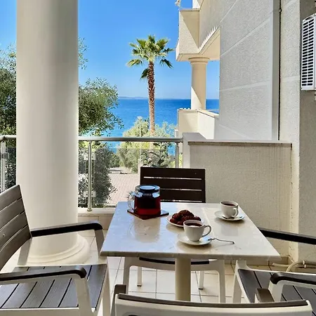 White Coast Apartment Sarande Exterior photo